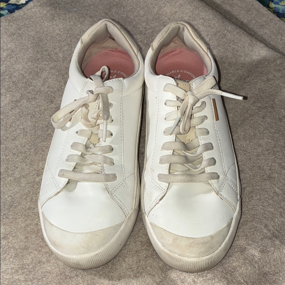 Comfortable White Women's Lace-Up Sneakers
